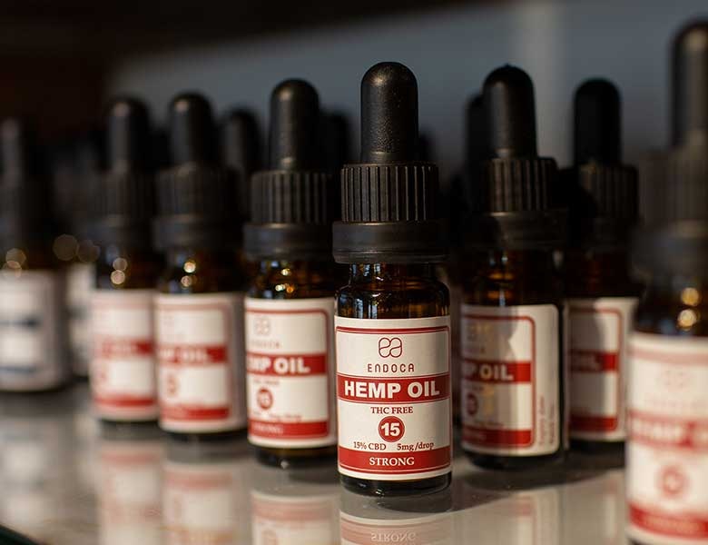 今注目を浴びる大麻成分”CBD”の疑問を、その草分けにぶつけた記事。CBDに対する理解が一気に進みます。